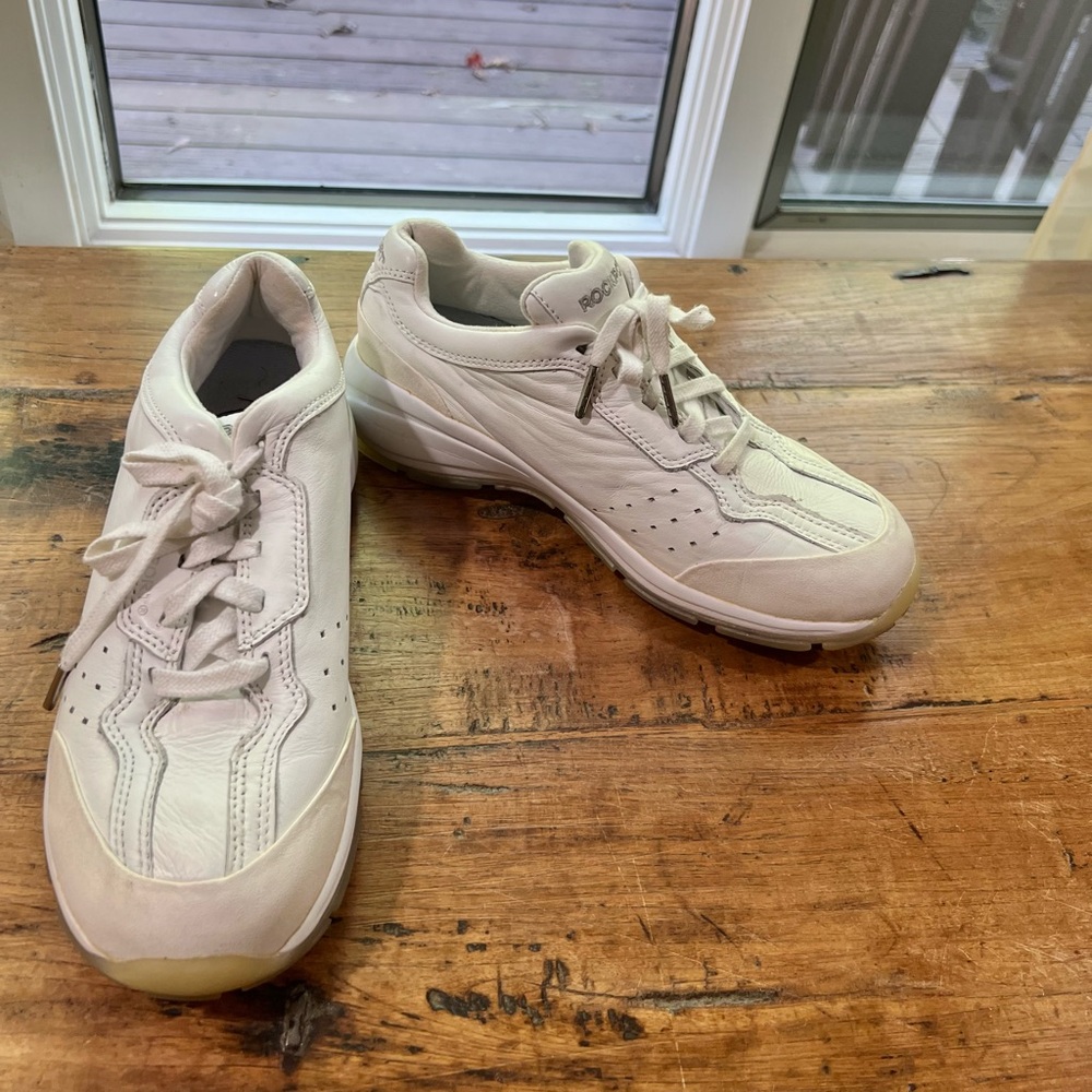 Rockport Good Condition White Oxfords